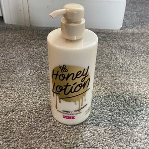 PINK body lotion